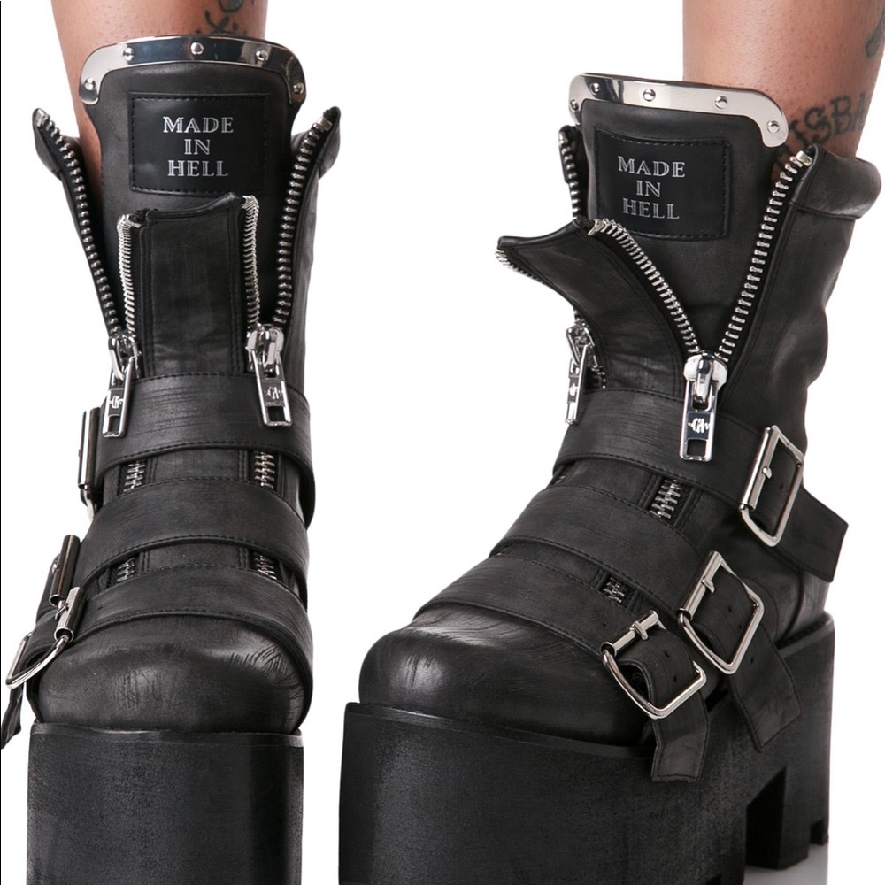 ✖️ SOLD ✖️detroit boots